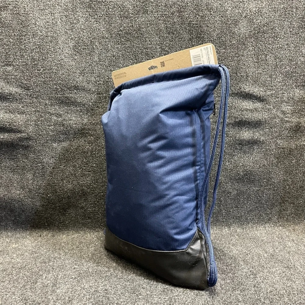 Nike DM3978-410 Brasilia 9.5‎ Health 360 Drawstring 18L Gym Bag Midnight Navy